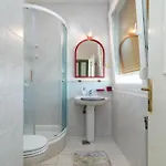 Daire Luxury Overlooking The