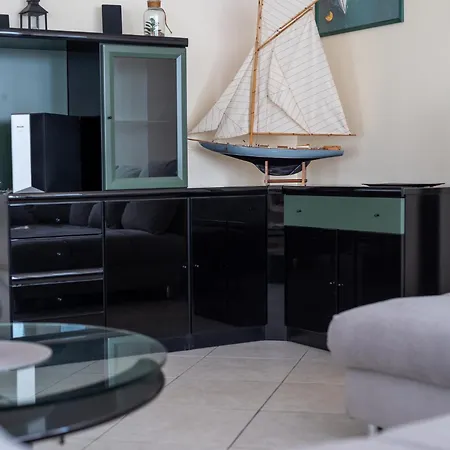 Luxury Overlooking The Apartmán Split