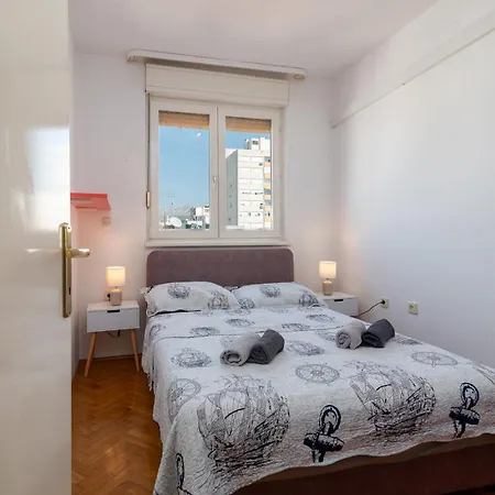Luxury Overlooking The Apartmán Split