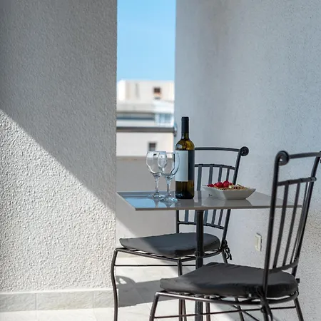 Appartement Luxury Overlooking The