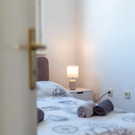 Apartment Luxury Overlooking The Split